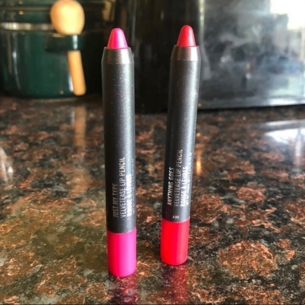 MAC Lipstick Liners